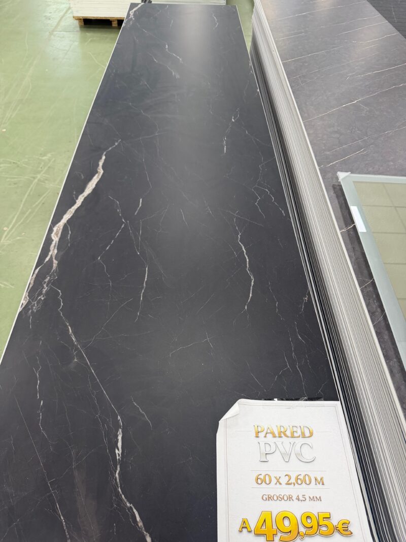 Panel PVC marmol negro veta fina 60×260 cm