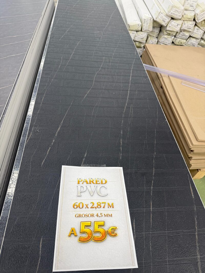 Panel PVC negro texturizado 60x287 cm